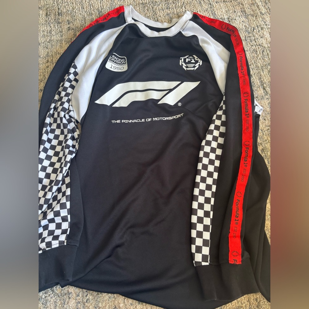 F1 Black and White Racing Shirt - Picture 2 of 3